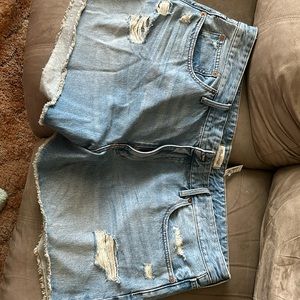 NWT distressed Jean shorts